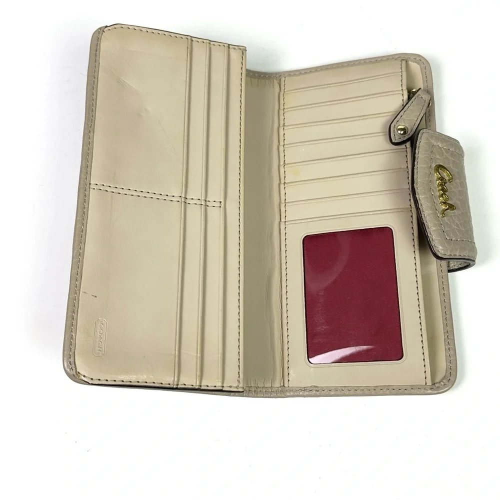 Coach Signature Logo Wallet “ Madison “ Pink & Cranberry